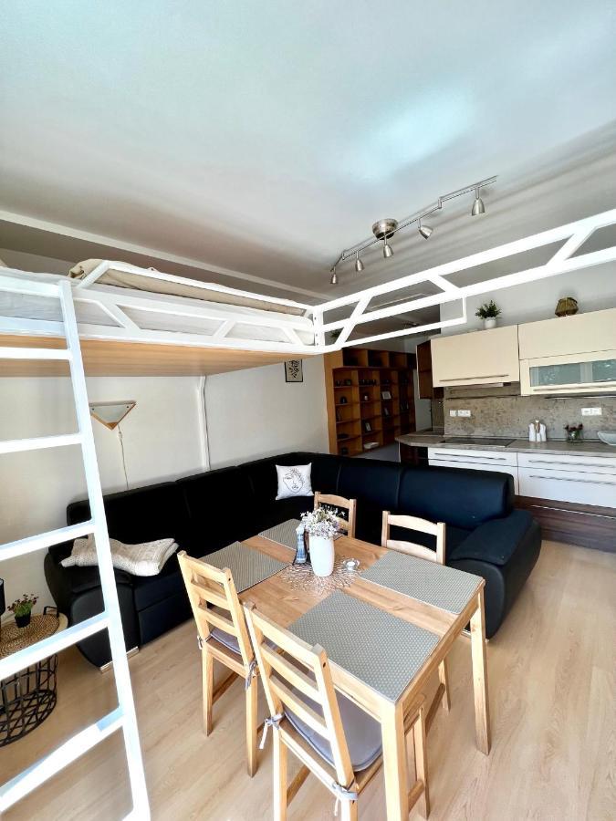 Appartement Apartman Labska 21 Ve Spindlerove Mlyne à Špindlerŭv Mlýn Extérieur photo